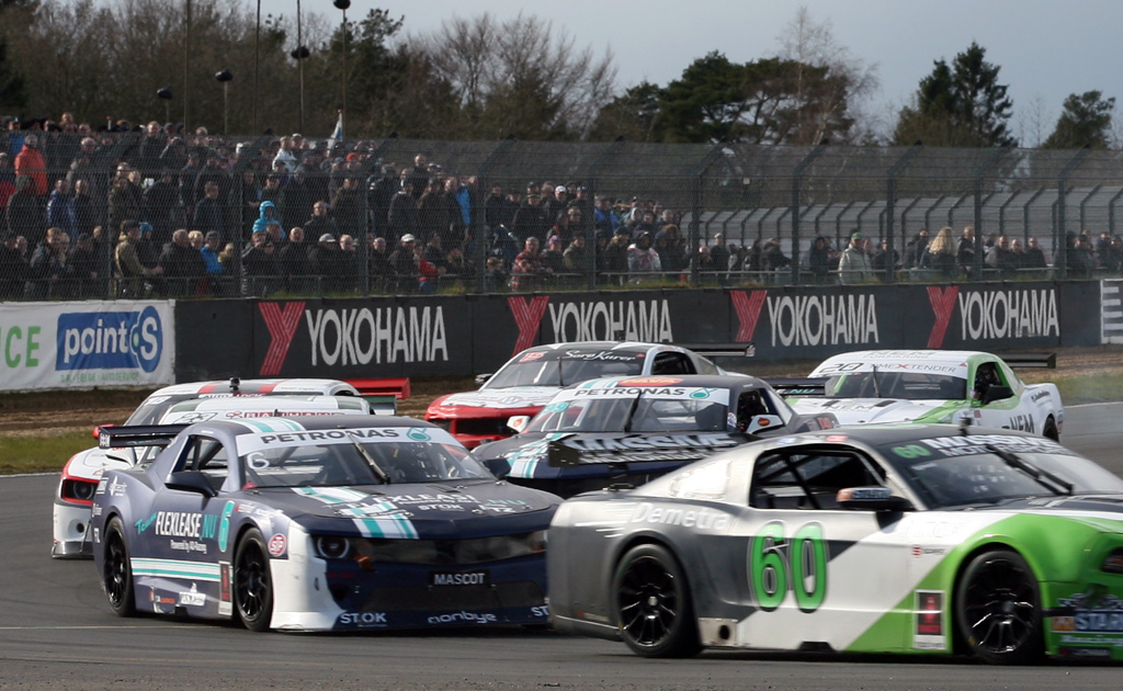 Der kæmpes hårdt om placeringer i DTC, og Kasper H. Jensen i nr. 6 fører mesterskabet inden Finale weekenden.
(Foto: Motorsporten.dk)